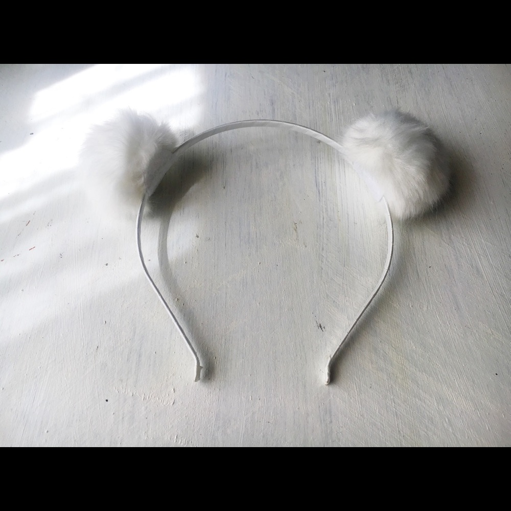 Forever 21 Pom Pom Headband